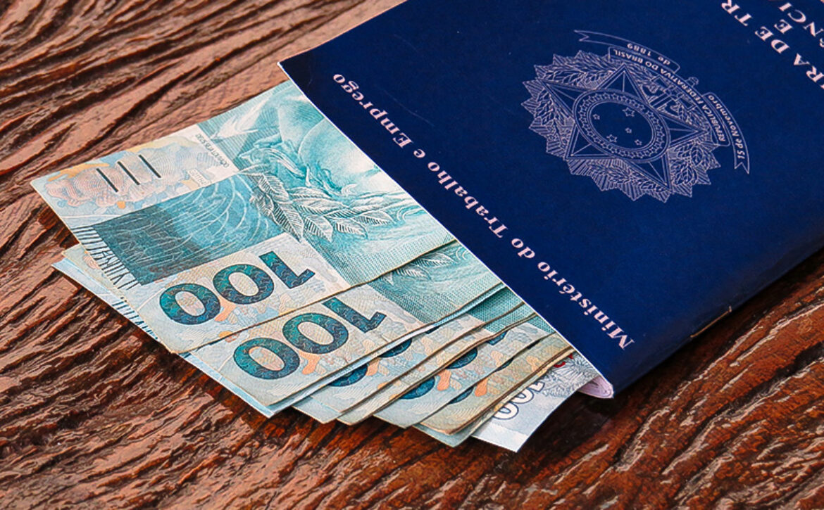 Brazilian work card and Brazilian money